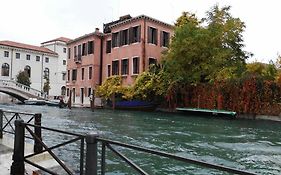 Ponte San Lorenzo Apartment